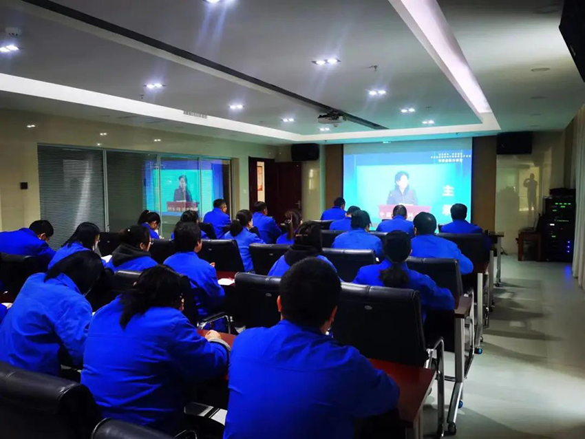 【“三抓三促”進(jìn)行時】隴神戎發(fā)集中觀看“傳承精華 守正創(chuàng)新——加快推進(jìn)新時代中醫(yī)藥高質(zhì)量發(fā)展”專家創(chuàng)新大講堂