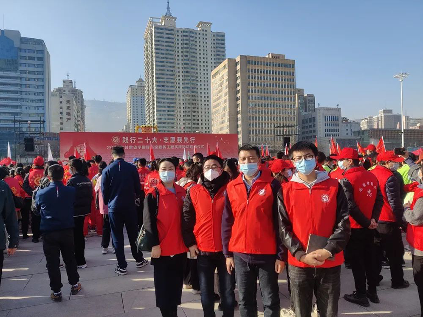 【集團(tuán)要聞】踐行二十大 志愿我先行 甘肅藥業(yè)集團(tuán)組織開展學(xué)雷鋒志愿服務(wù)活動(dòng)